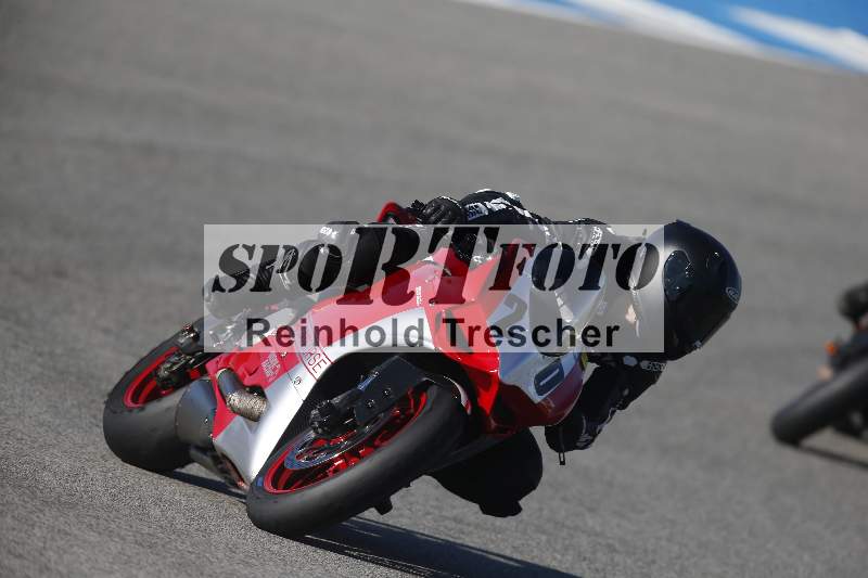 /Archiv-2024/02 29.01.-02.02.2024 Moto Center Thun Jerez/Gruppe gruen-green/20